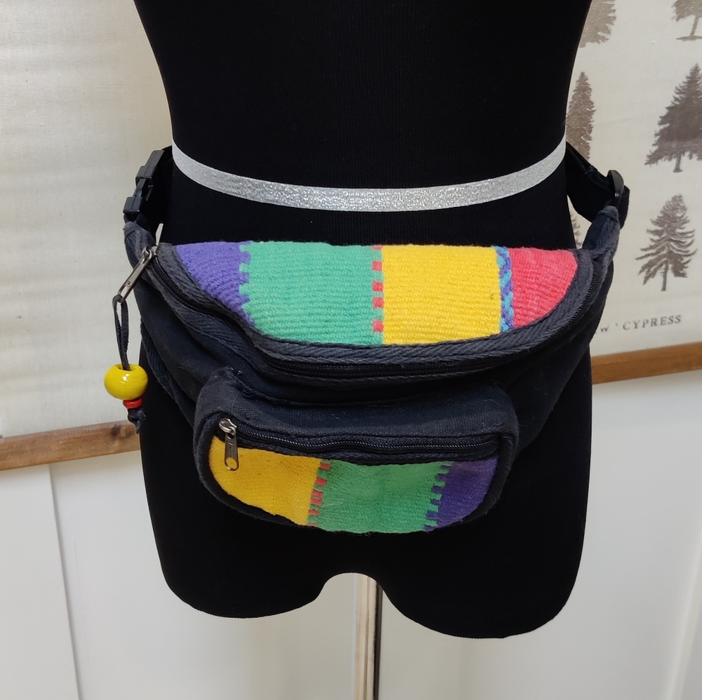 Vintage Black Multi-Color Woven Waist Bag - Picture 5 of 11